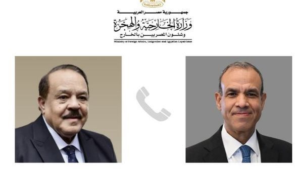 وزير الخارجية ونظيره