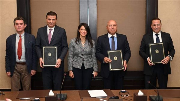 توقيع وثيقة مشروع