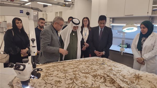 جانب من زيارة الوفود