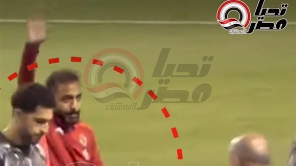 كهربا يرد تحية جماهير