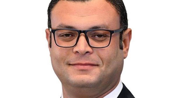 وزير الإسكان 