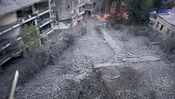 تدمير مبنيين تراثيين