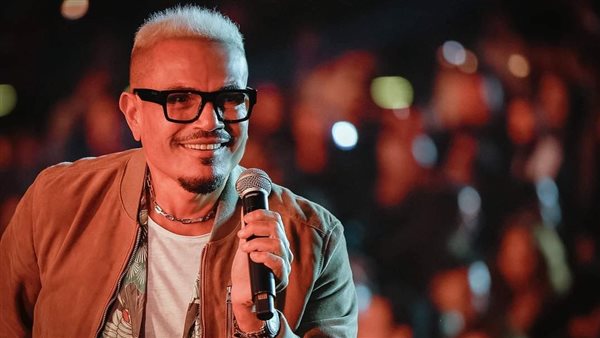 المطرب عمرو دياب