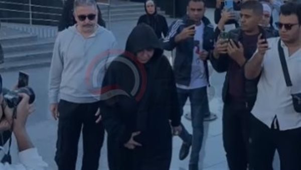 جنازة والدة الإعلامية