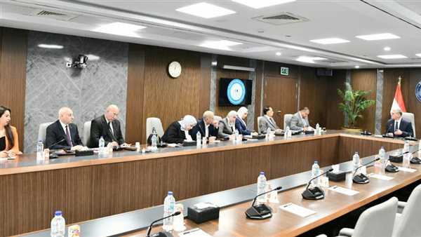 وزير البترول 