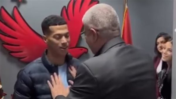 إمام عاشور مع شوبير