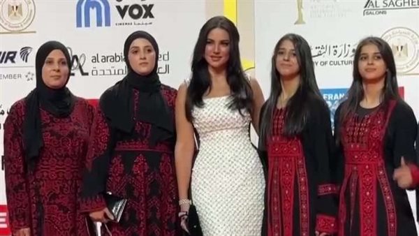 درة من عرض فيلمها