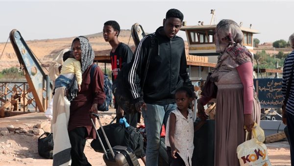 لجو الأجانب إلى مصر