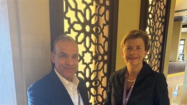 وزير الخارجية والهجرة