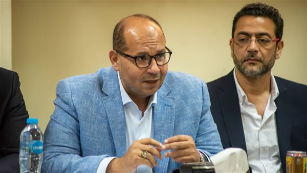 ياسر إدريس رئيس اللجنة