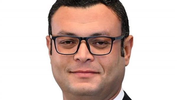 وزير الإسكان 