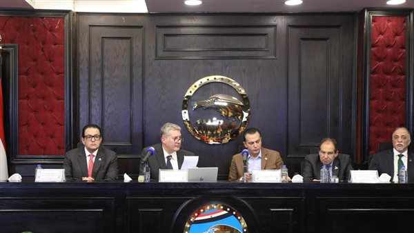 وزير البترول 