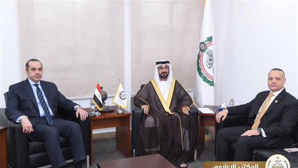  الوزير فوزى يلتقى