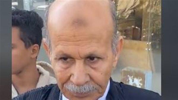 محامي الشاب المصفوع