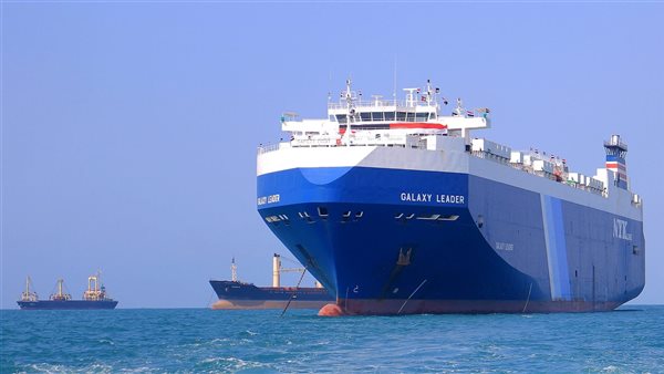 السفن التجارية 