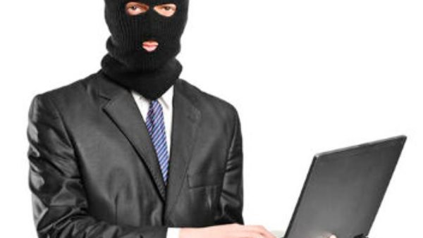 عقوبة انتحال صفة