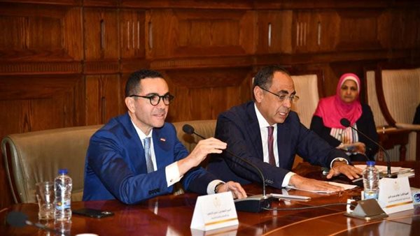 وزير الاستثمار والتجارة