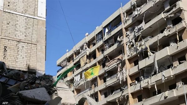 آثار الدمار في مبنى