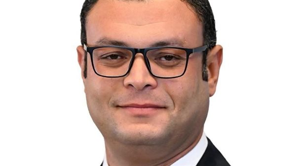 وزير الإسكان 