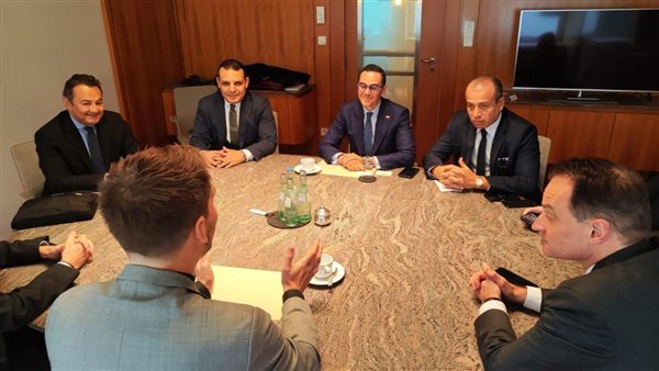 وزير الاستثمار 