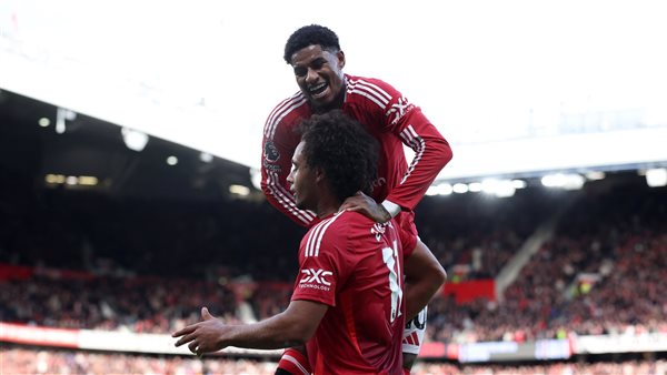 فرحة لاعبي اليونايتد