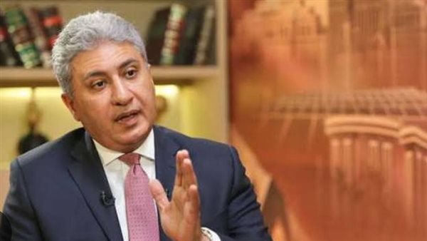 وزير السياحة