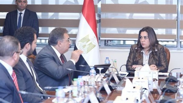 وزيرة التنمية المحلية