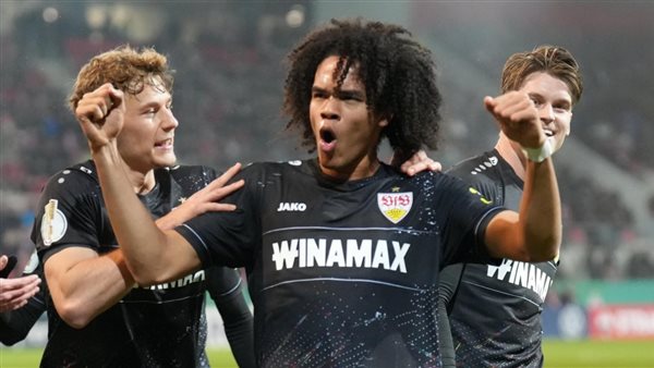 فرحة لاعبي شتوتجارت