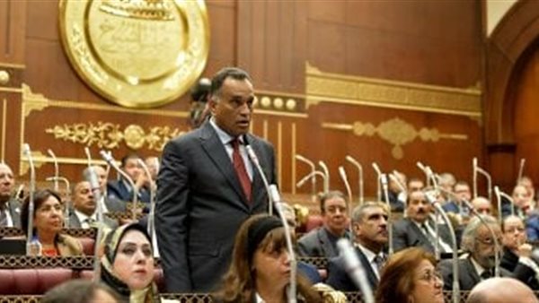 النائب عيسي الشريف،