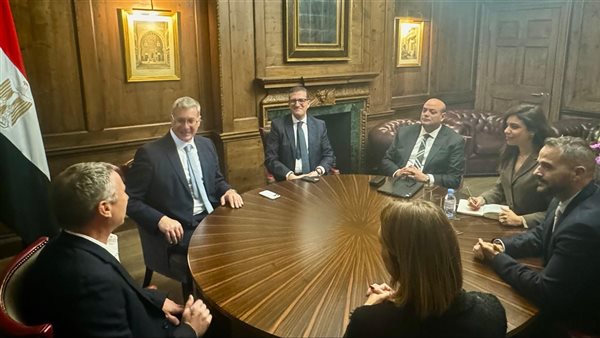 وزير البترول 