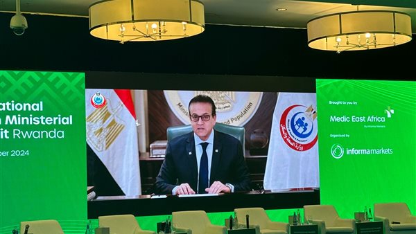  الدكتور خالد عبدالغفار