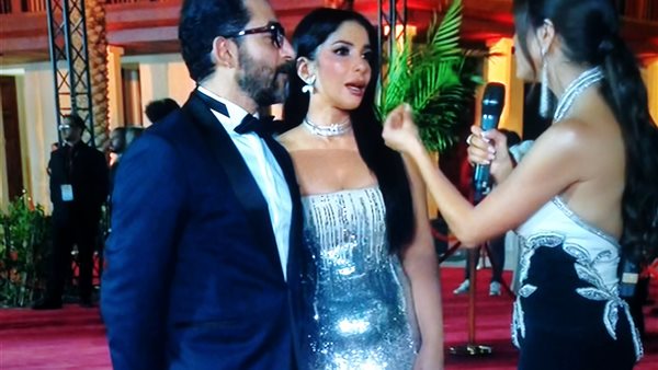 منى زكي وأحمد حلمي