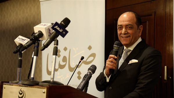 أسامة الشاهد، رئيس