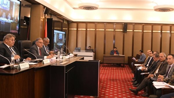 النائب محمد الحسيني،