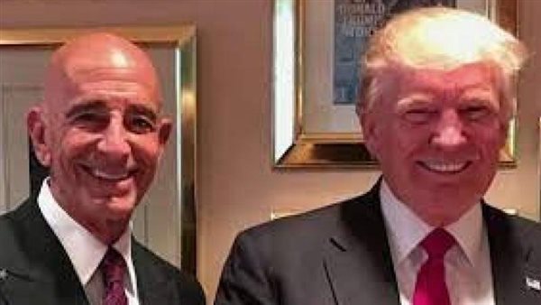 ترامب وتوم باراك