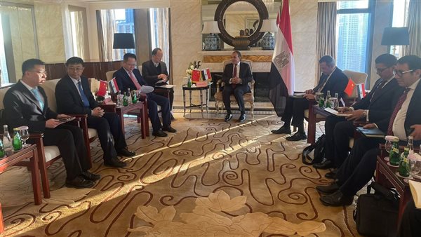 صورة من اللقاء