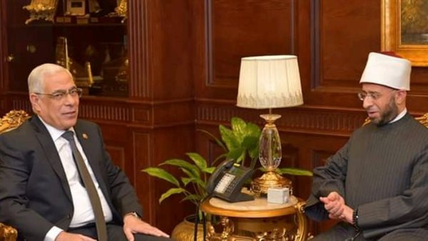 النائب العام ووزير