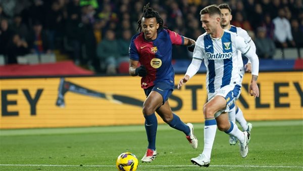 برشلونة وليجانيس