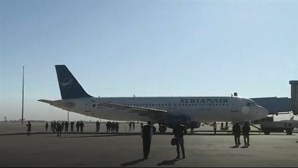 لحظة إقلاع أول رحلة