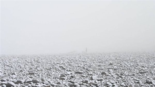 تساقط الثلوج الخفيفة