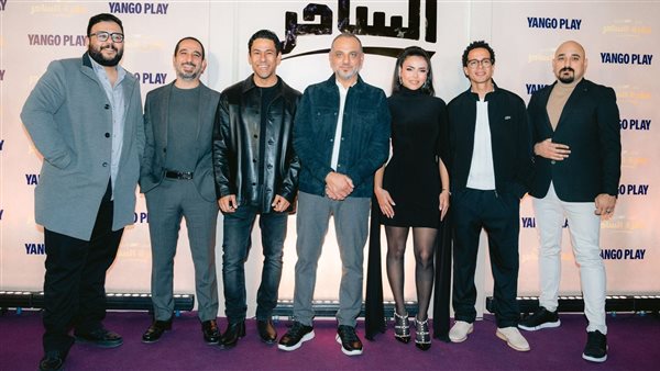 فريق عمل مسلسل فقرة