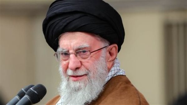  على خامنئي المرشد