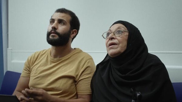 فيلم في قاعة الانتظار