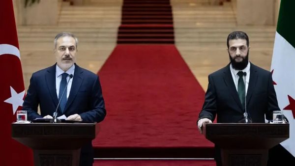 أحمد الشرع مع وزير