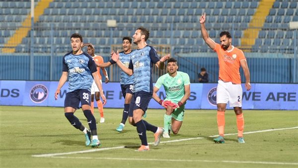 الزمالك وفاركو