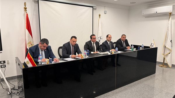 جانب من الندوة 