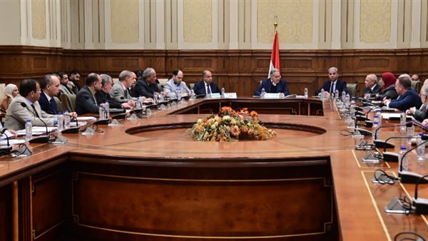  لجنة الإدارة المحلية