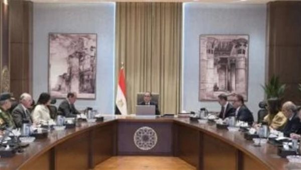 اجتماع رئيس الحكومة