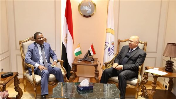 وزير الصناعة 