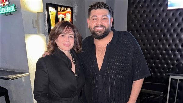 إلهام شاهين ونجل